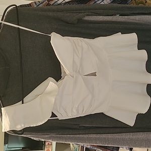 Agaci size S adorable white top
